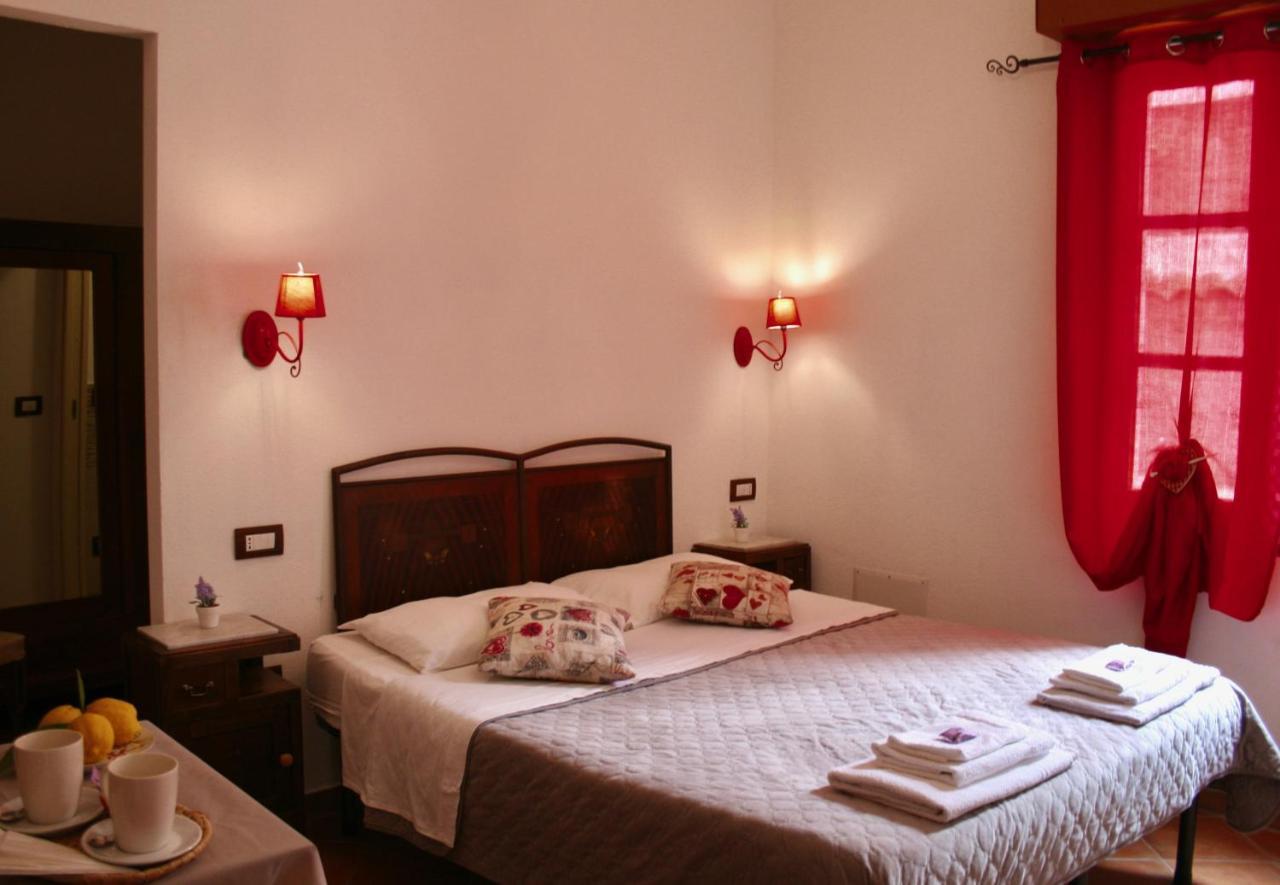 B&B Duca D'Aosta 올비아 외부 사진