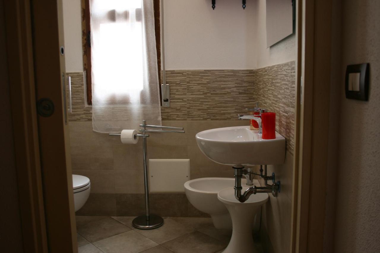 B&B Duca D'Aosta 올비아 외부 사진