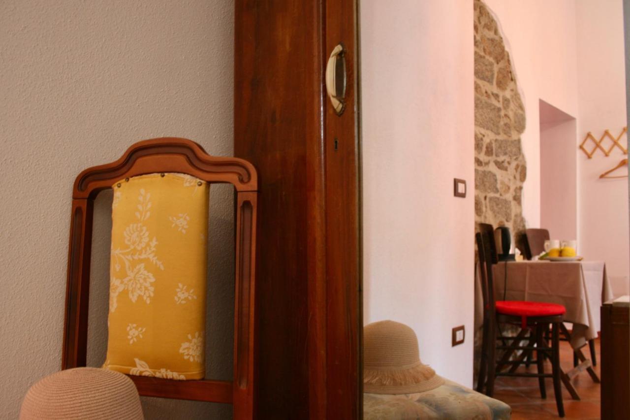 B&B Duca D'Aosta 올비아 외부 사진