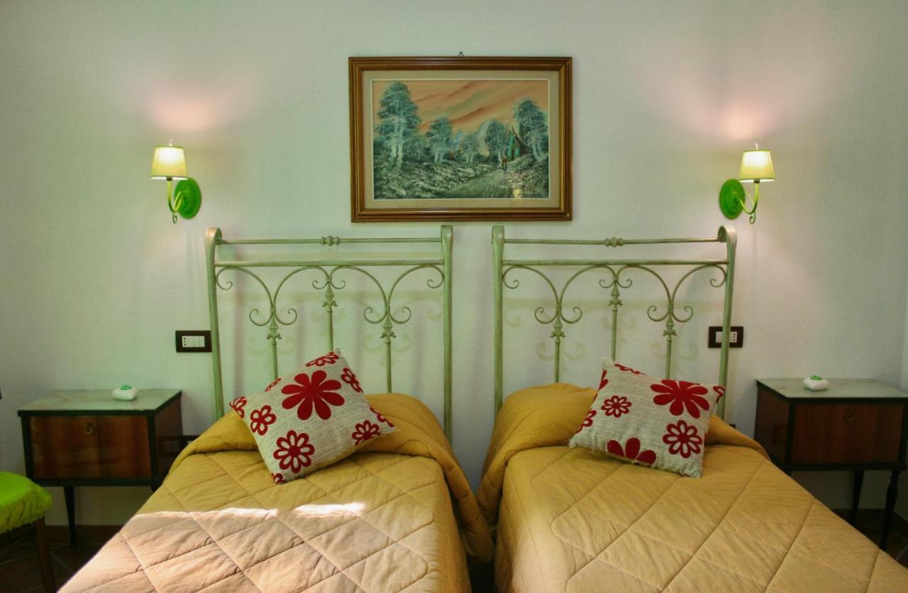 B&B Duca D'Aosta 올비아 외부 사진