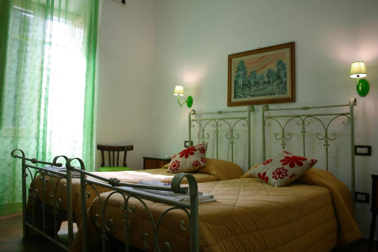 B&B Duca D'Aosta 올비아 외부 사진